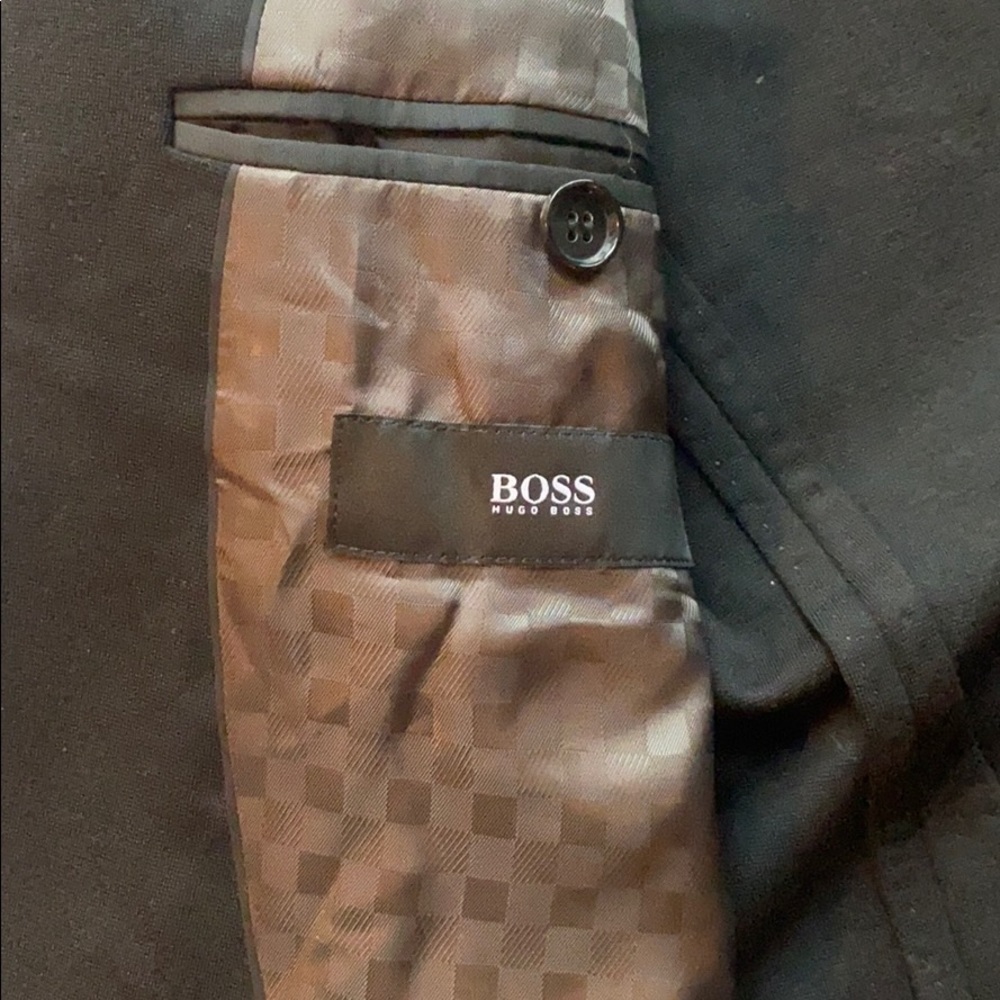 HUGO BOSS!!! Stretch Blazer, wrinkle free. - Picture 3 of 4